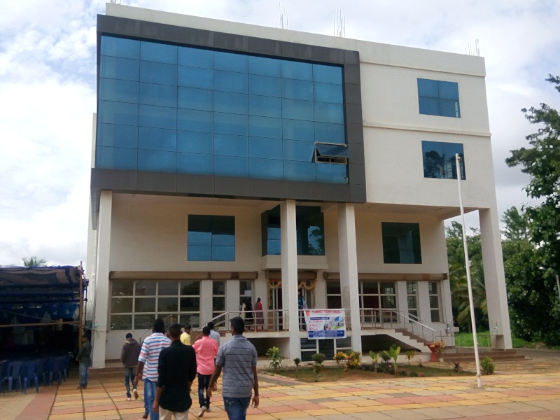 img-4