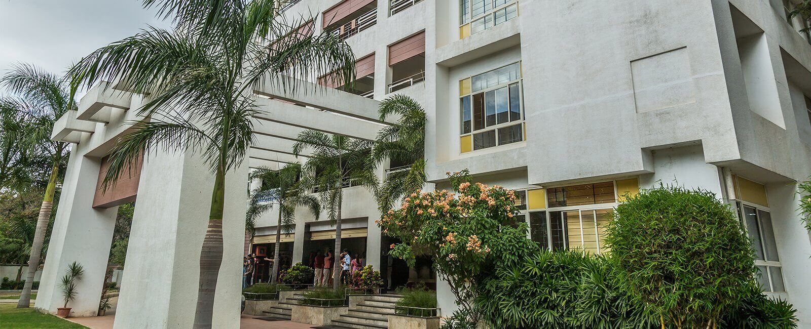 img-3